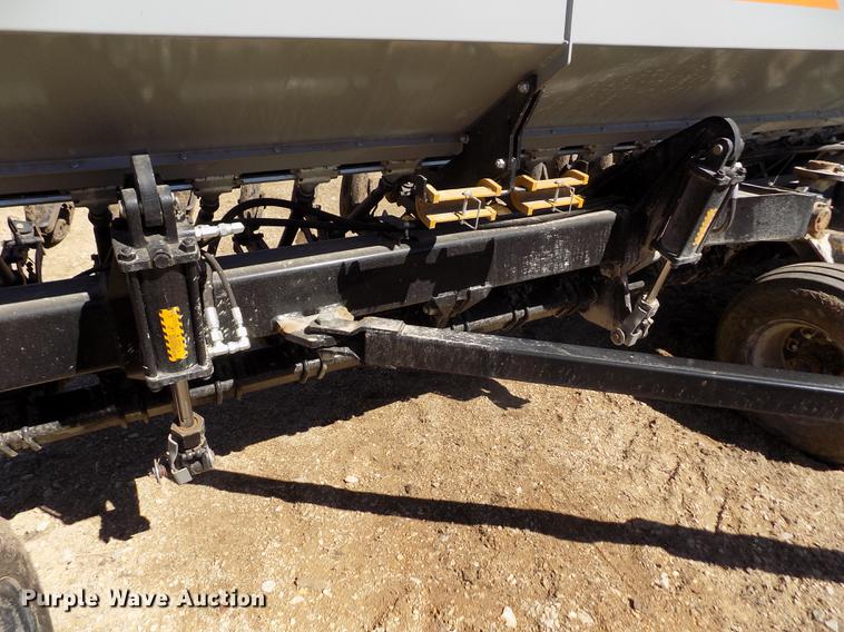 image for item FA9612 2010 CrustBuster 4030 All Plant grain drill