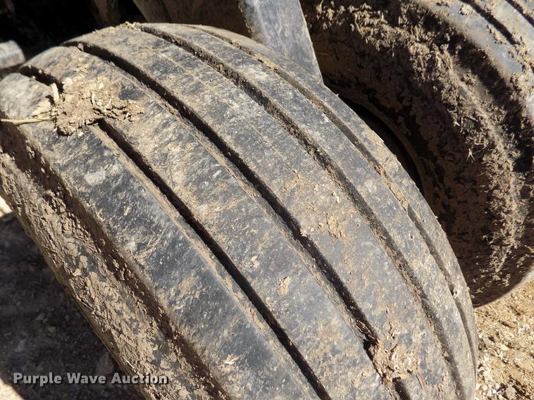 image for item FA9612 2010 CrustBuster 4030 All Plant grain drill