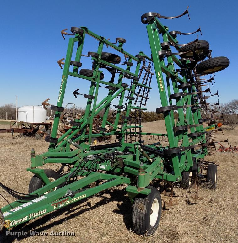 image for item FA9613 2008 Great Plains Series VII field cultivator