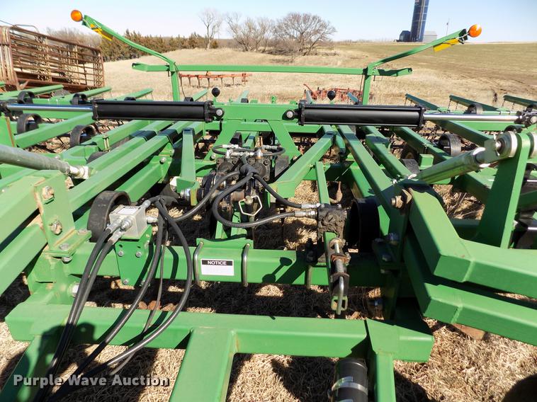 image for item FA9613 2008 Great Plains Series VII field cultivator
