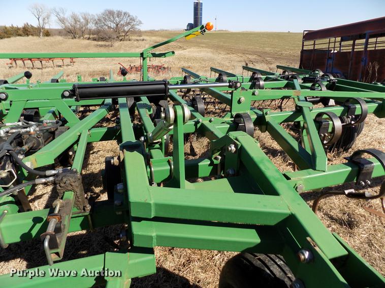 image for item FA9613 2008 Great Plains Series VII field cultivator