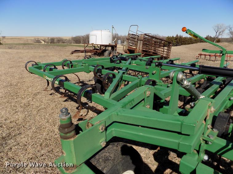 image for item FA9613 2008 Great Plains Series VII field cultivator