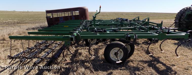 image for item FA9613 2008 Great Plains Series VII field cultivator