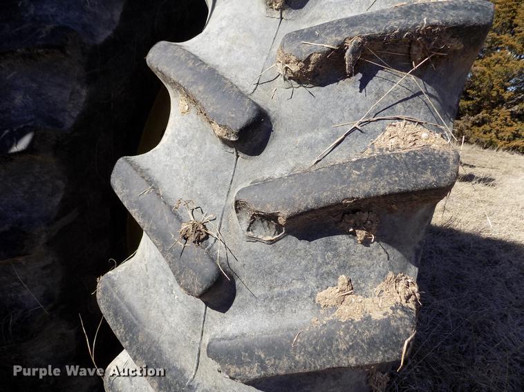 image for item FA9614 2006 John Deere 8130 MFWD tractor