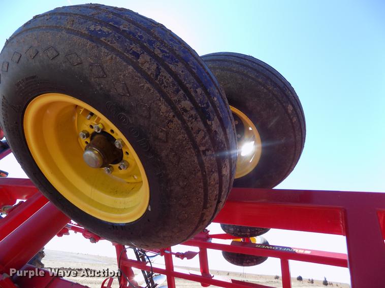 image for item FA9615 2010 Sunflower 1444 double off-set tandem disk