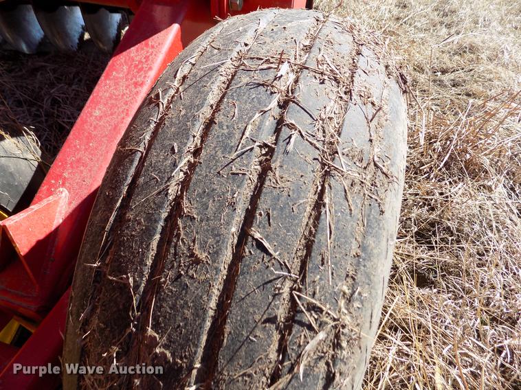 image for item FA9615 2010 Sunflower 1444 double off-set tandem disk