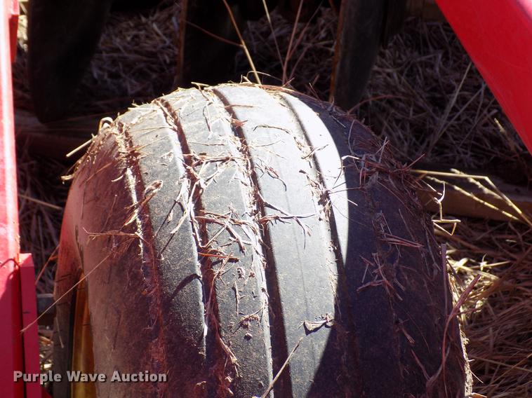 image for item FA9615 2010 Sunflower 1444 double off-set tandem disk