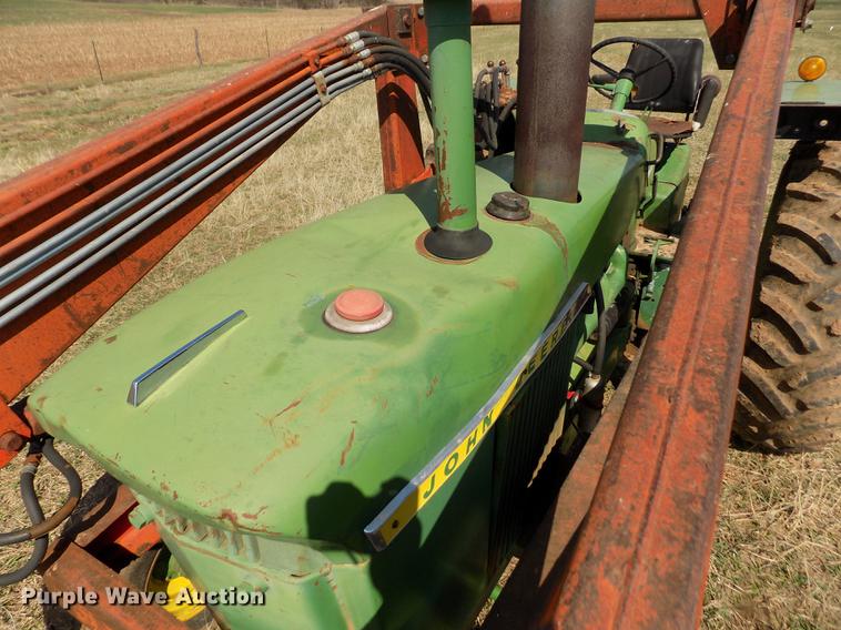 image for item FA9627 1967 John Deere 4020 tractor