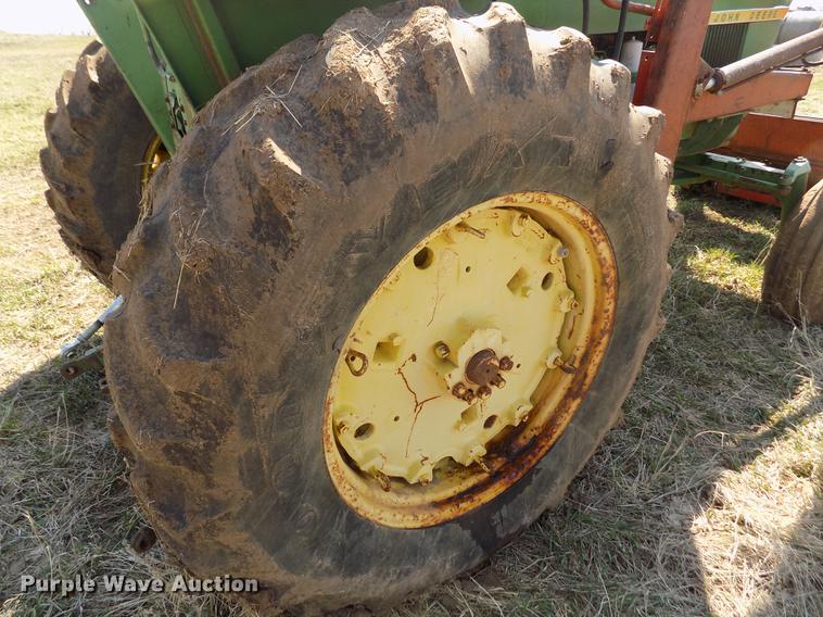 image for item FA9627 1967 John Deere 4020 tractor