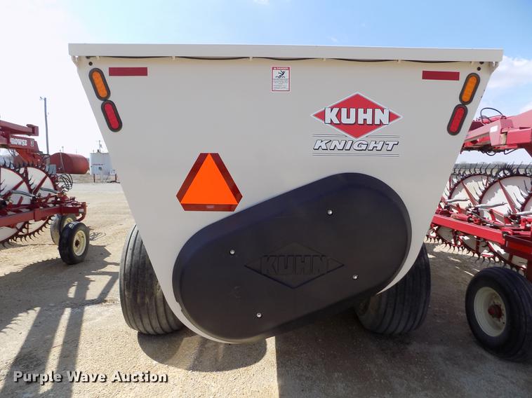 image for item FA9629 Kuhn Knight Slinger SLC132 manure spreader