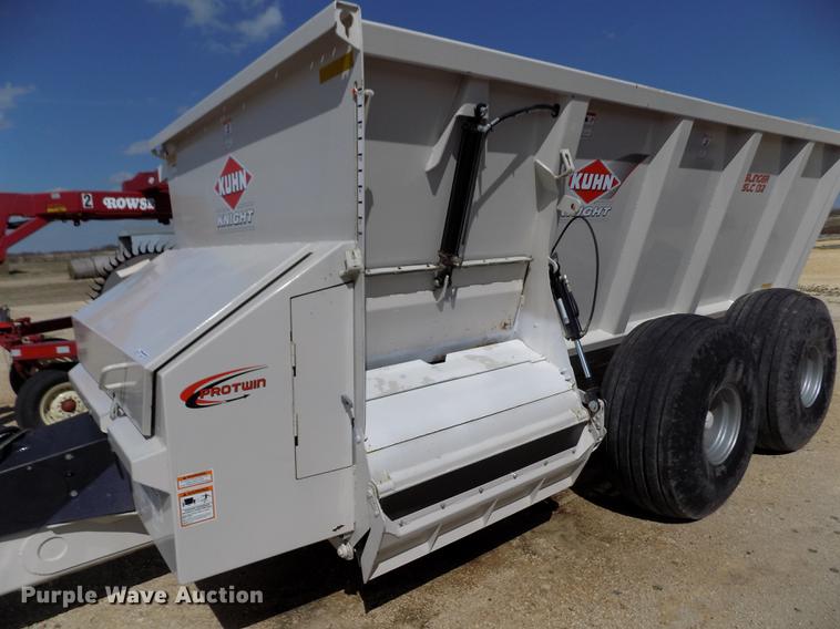 image for item FA9629 Kuhn Knight Slinger SLC132 manure spreader