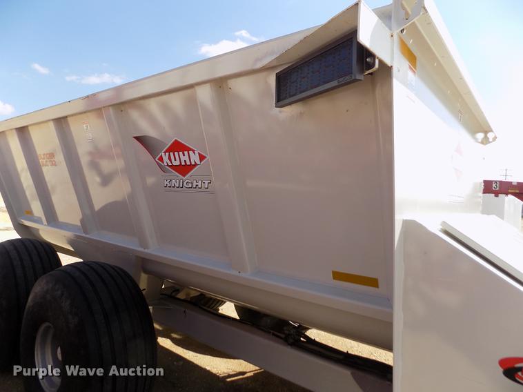 image for item FA9629 Kuhn Knight Slinger SLC132 manure spreader