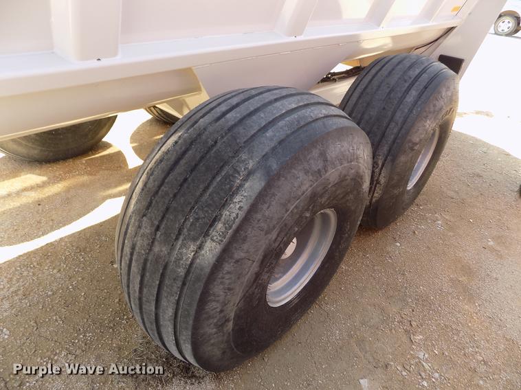 image for item FA9629 Kuhn Knight Slinger SLC132 manure spreader