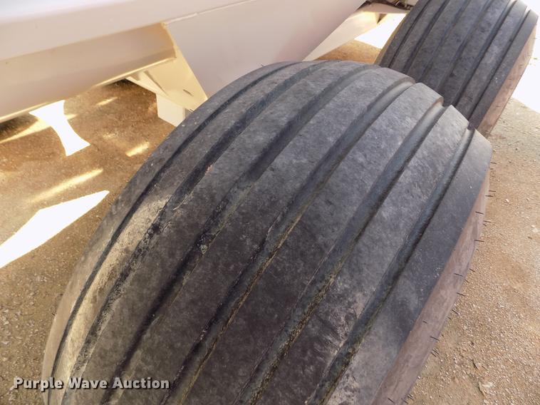 image for item FA9629 Kuhn Knight Slinger SLC132 manure spreader