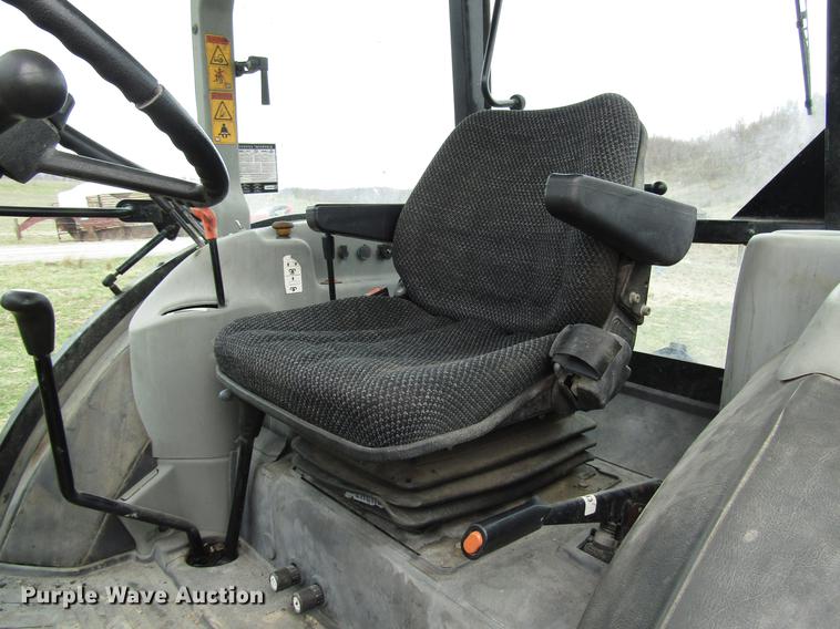 image for item FJ9632 2007 Challenger MT345B tractor