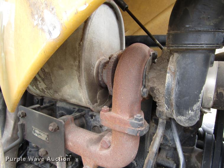 image for item FJ9632 2007 Challenger MT345B tractor