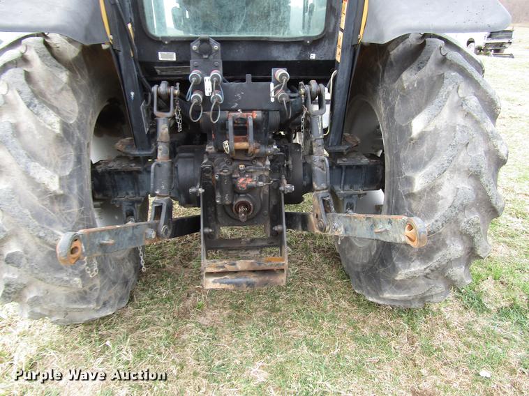 image for item FJ9632 2007 Challenger MT345B tractor