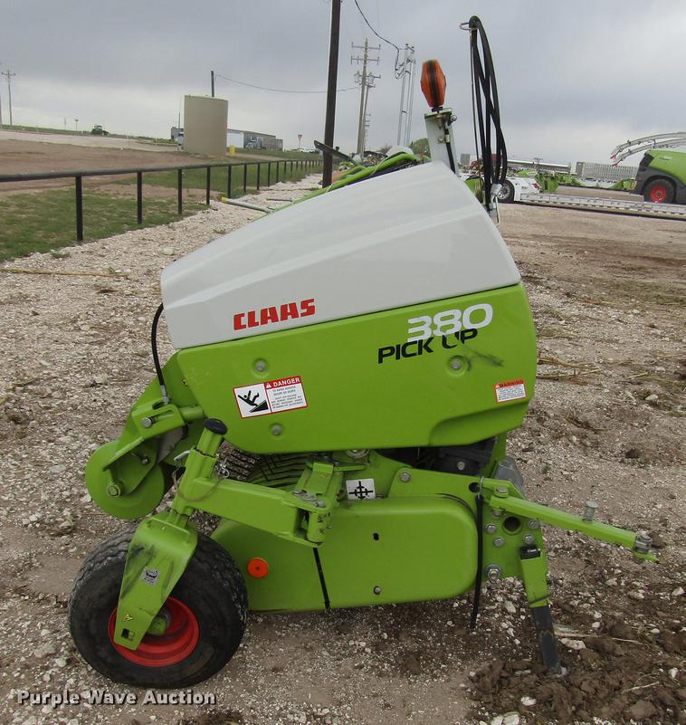 image for item FJ9653 2016 Claas 380 pickup head