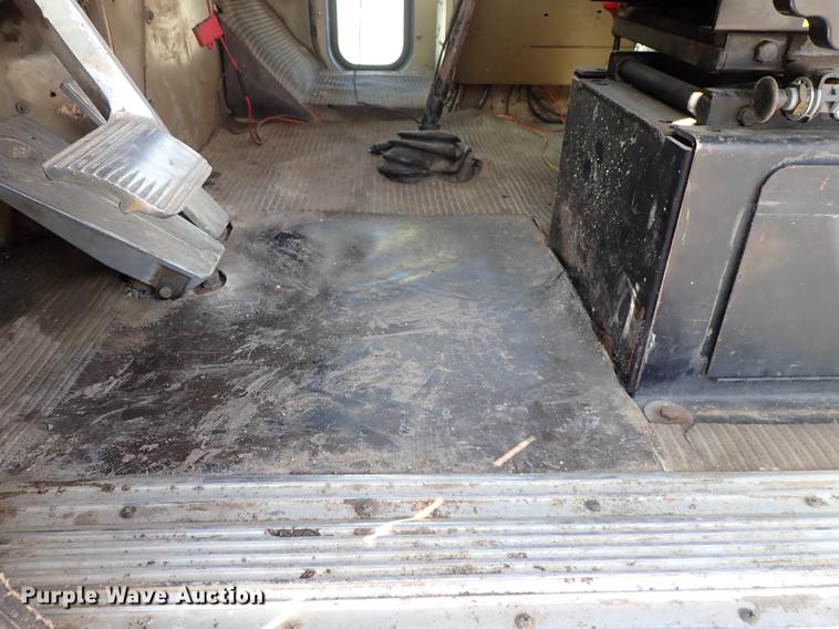 image for item FL9706 1977 International Transtar 4300 grain truck