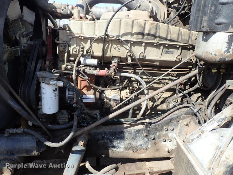 image for item FL9706 1977 International Transtar 4300 grain truck