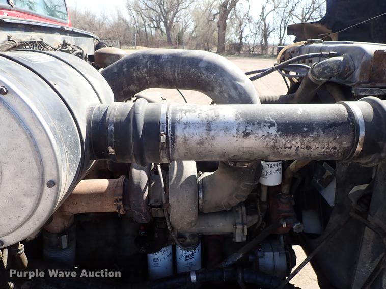 image for item FL9706 1977 International Transtar 4300 grain truck