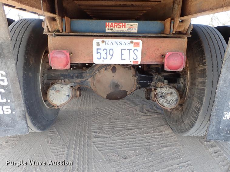 image for item FL9706 1977 International Transtar 4300 grain truck