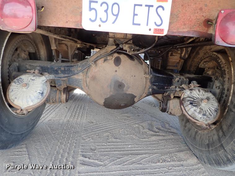 image for item FL9706 1977 International Transtar 4300 grain truck