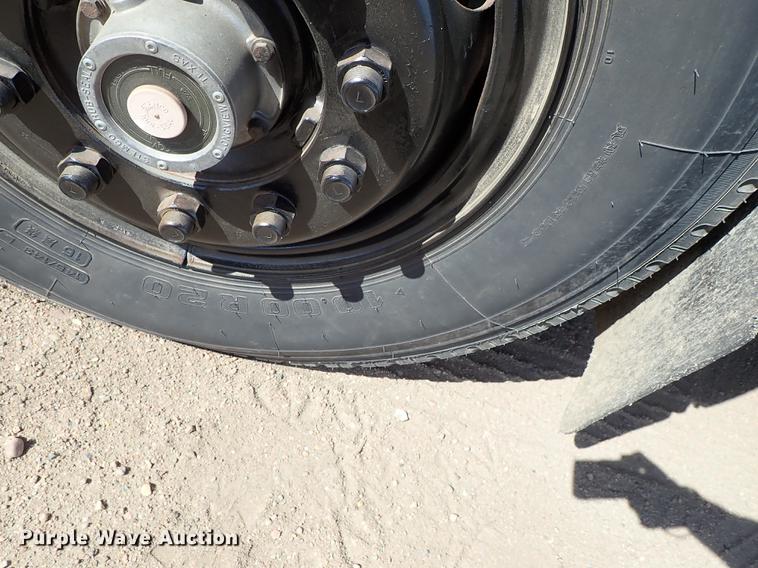 image for item FL9706 1977 International Transtar 4300 grain truck