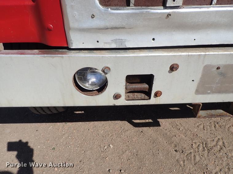 image for item FL9706 1977 International Transtar 4300 grain truck