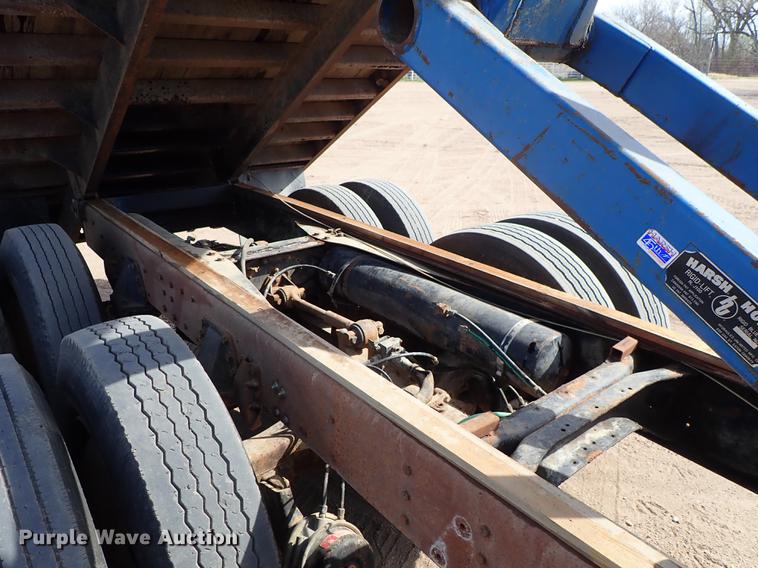 image for item FL9706 1977 International Transtar 4300 grain truck