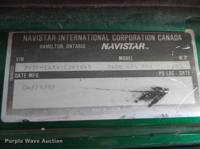 image for item DC5248 1992 International 9400 semi truck