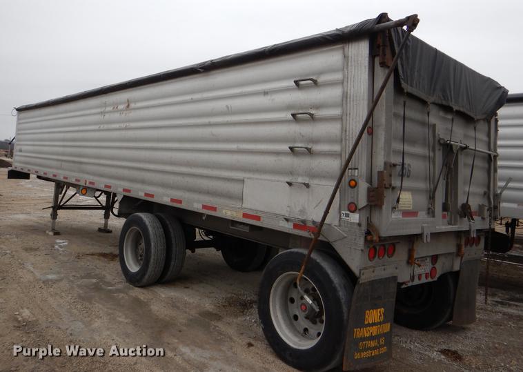 image for item DE0138 2006 Travis T102 end dump trailer
