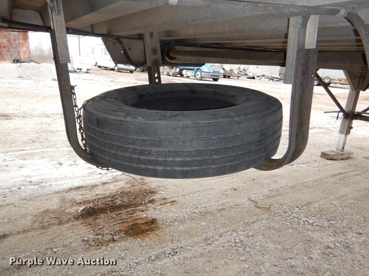 image for item DE0138 2006 Travis T102 end dump trailer