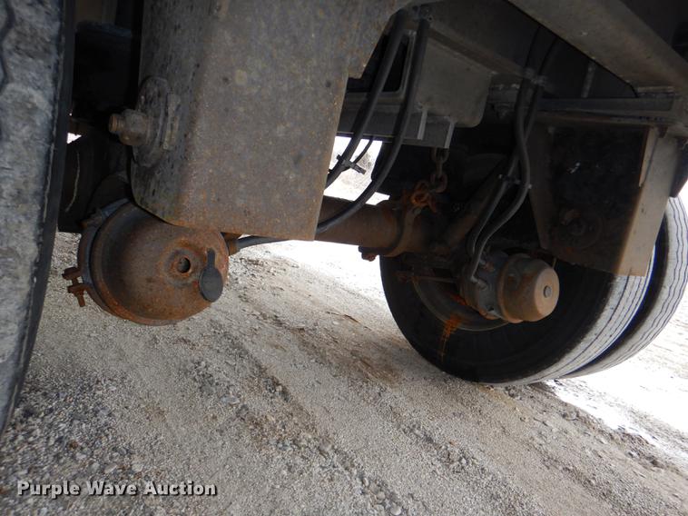 image for item DE0138 2006 Travis T102 end dump trailer