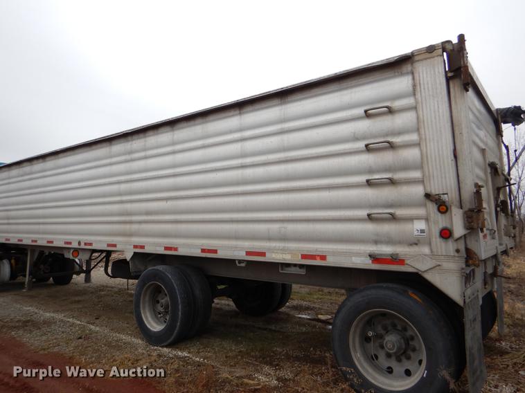 image for item DE0140 2006 Travis T102 end dump trailer