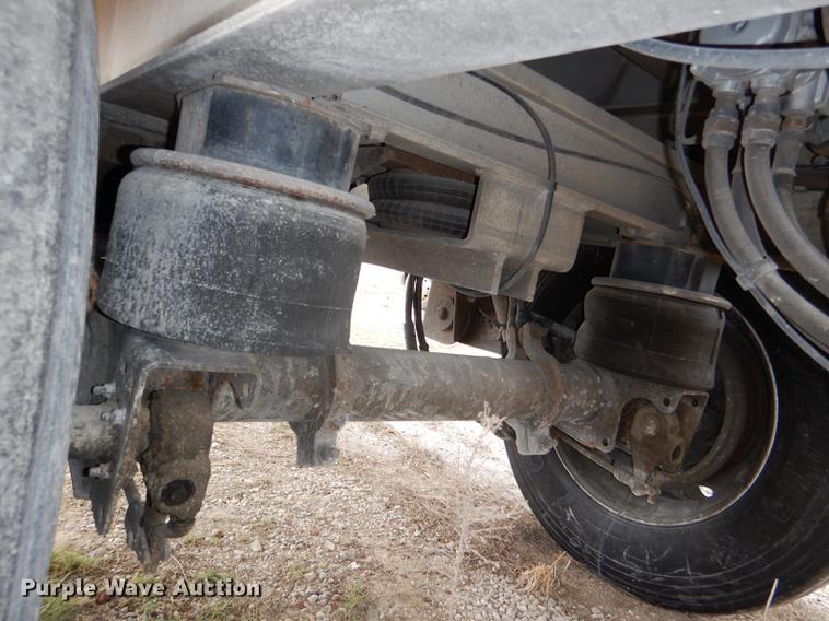 image for item DE0140 2006 Travis T102 end dump trailer