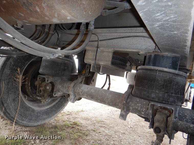 image for item DE0140 2006 Travis T102 end dump trailer