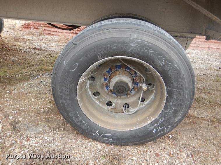 image for item DE0140 2006 Travis T102 end dump trailer