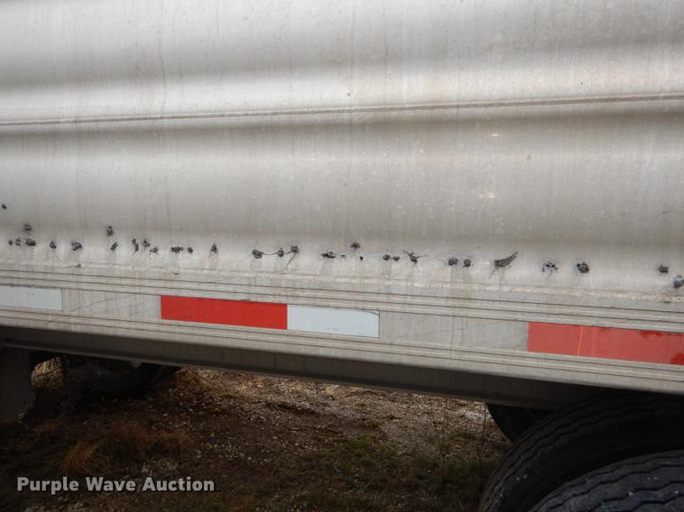 image for item DE0140 2006 Travis T102 end dump trailer