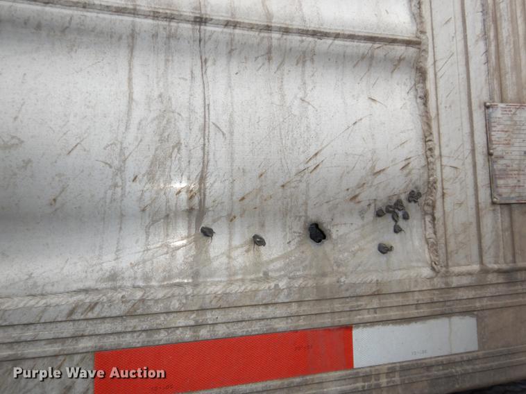 image for item DE0140 2006 Travis T102 end dump trailer