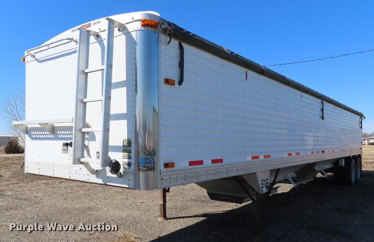 image for item DF7678 2005 Timpte double hopper bottom grain trailer