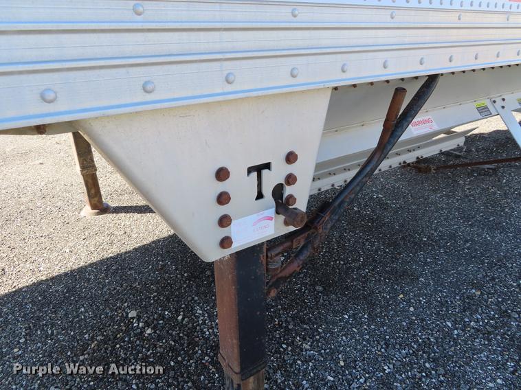 image for item DF7678 2005 Timpte double hopper bottom grain trailer