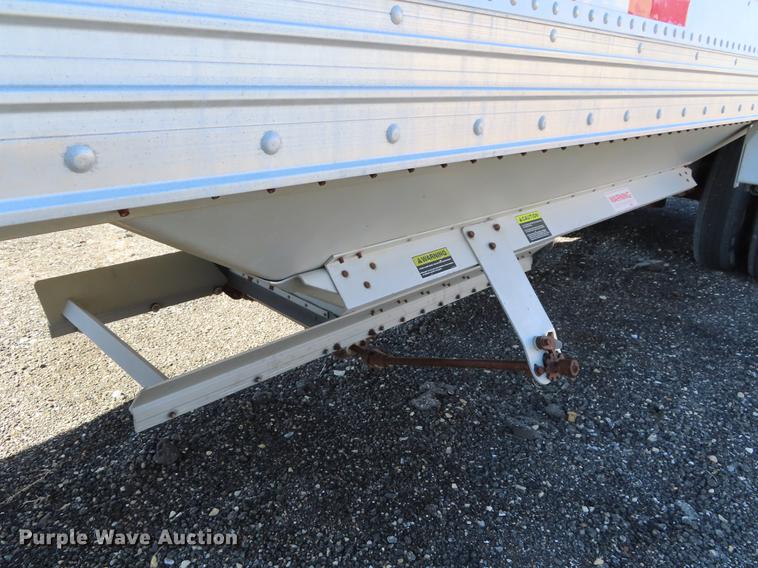 image for item DF7678 2005 Timpte double hopper bottom grain trailer