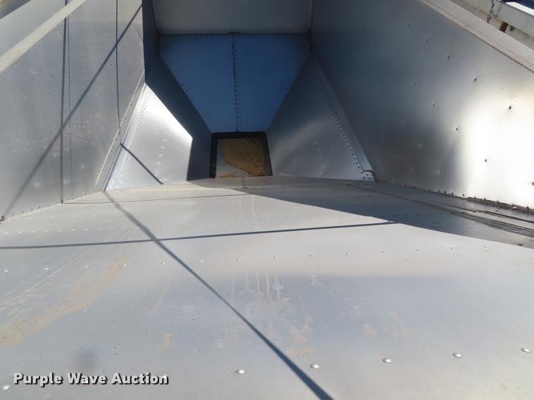 image for item DF7678 2005 Timpte double hopper bottom grain trailer
