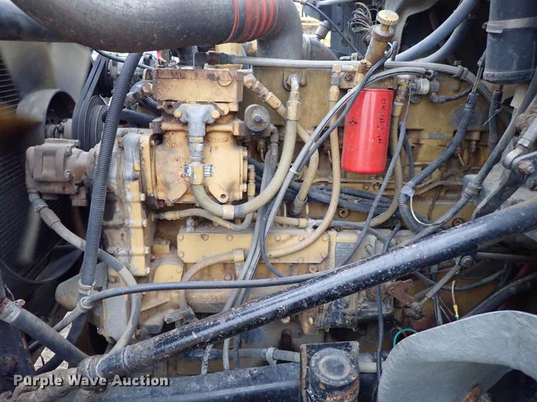 image for item DF8856 1991 Freightliner FLC semi truck