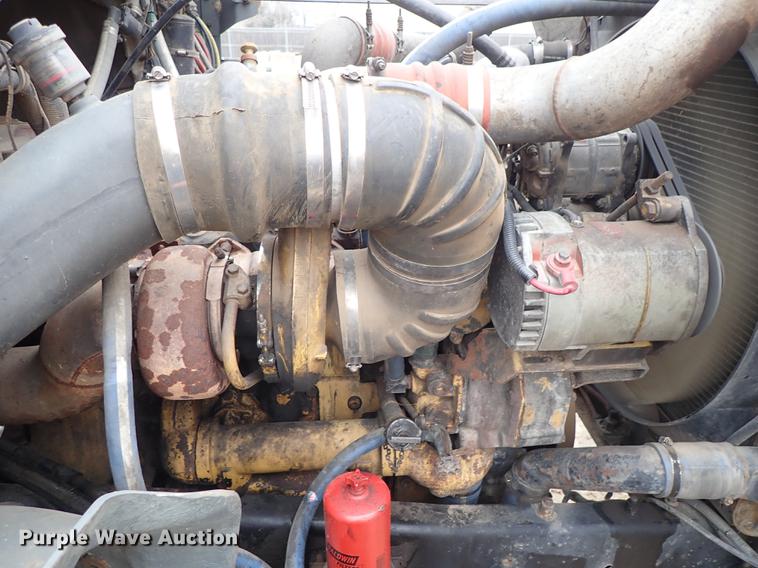 image for item DF8856 1991 Freightliner FLC semi truck