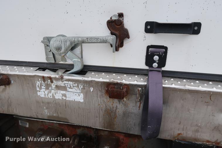 image for item DG3391 1998 Kidron 42RTPUIASW102-SP refrigerated van trailer