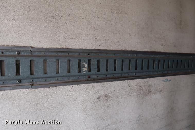 image for item DG3391 1998 Kidron 42RTPUIASW102-SP refrigerated van trailer