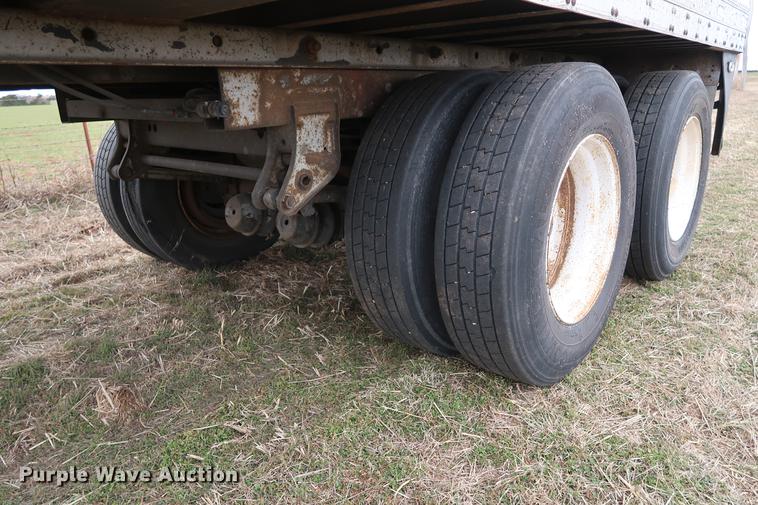 image for item DG3391 1998 Kidron 42RTPUIASW102-SP refrigerated van trailer