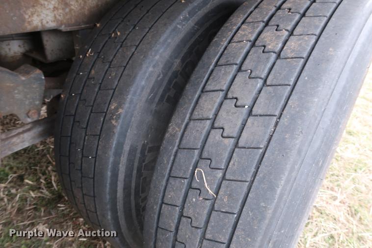 image for item DG3391 1998 Kidron 42RTPUIASW102-SP refrigerated van trailer